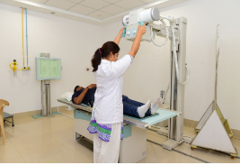 Ct scan technician
